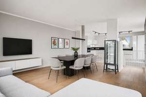 Modernes Penthouse mit exklusiver Möblierung – Die vollständige Adresse der Immobilie erhältst du vom Anbieter., 80939 Obere Isarau, München – Vorschaubild 1