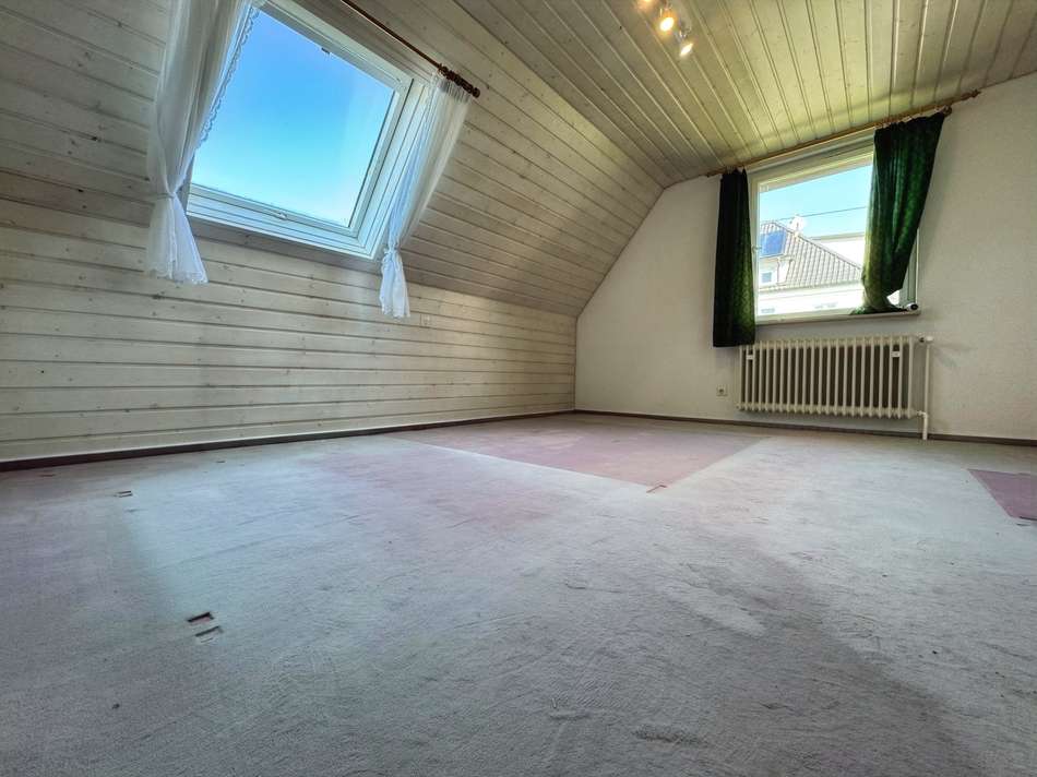 Kinderzimmer/ Büro