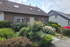 Aachen-Laurensberg: Familienfreundliche Doppelhaushälfte mit Garage und sonnigem Garten – Die vollständige Adresse der Immobilie erhältst du vom Anbieter., 52072 Laurensberg (Statistischer Bezirk), Aachen – Vorschaubild 3