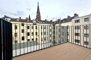 Hochwertige 2-Zimmerwohnung mit Balkon und Einbauküche – Berlin – Vorschaubild 9
