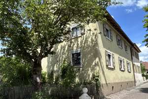 Wohnen mit Charakter und Altbauflair  – Die vollständige Adresse der Immobilie erhältst du vom Anbieter., 79312 Emmendingen – Vorschaubild 2