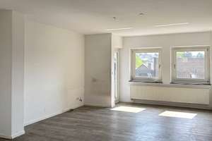 Viel Platz für Ihre Familie in bester Lage! – Kremenholler Straße 84, 42857 Kremenholl, Remscheid – Vorschaubild 4
