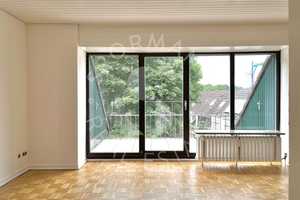 Vollständig renovierte Dachgeschosswohnung mit Einbauküche in bester Lage – Lotharstraße 11, 40547 Düsseldorf – Vorschaubild 2