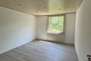 Attraktives, vermietetes Einfamilienhaus mit Einliegerwohnung in begehrter grüner Lage – Die vollständige Adresse der Immobilie erhältst du vom Anbieter., 72160 Horb am Neckar – Vorschaubild 6