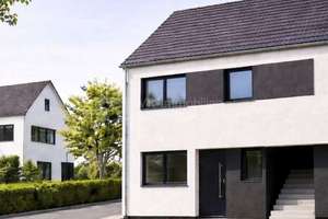 Neubau mit Konzept: Zweifamilienhaus für Eigennutzer, Familie oder Kapitalanleger – Die vollständige Adresse der Immobilie erhältst du vom Anbieter., 50389 Wesseling – Vorschaubild 1