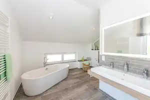 Luxus pur, naturnah und ruhig das Leben in der eigenen Traumvilla – Rhein-Sieg-Kreis – Vorschaubild 13