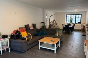 „Ideal für einen Handwerker“
Freistehendes  Einfamilienhaus mit Altbau-Charme in 47228 Duisburg – Die vollständige Adresse der Immobilie erhältst du vom Anbieter., 47228 Bergheim, Duisburg – Vorschaubild 4