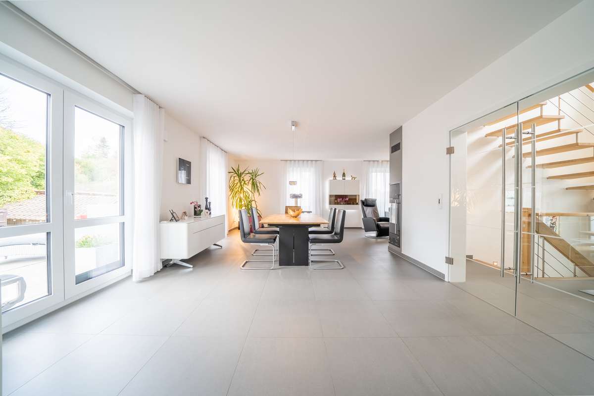 Immobilie in Denklingen - Traumhaftes EFH mit High End- Technik in Denklingen - Bild 6