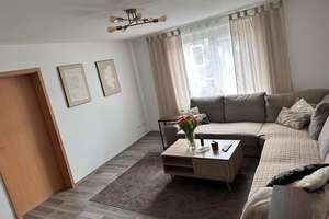 großzügige DG-Wohnung: 3 Zimmer, Wohnküche, modernes Bad – Hildegardstraße 18, 45888 Bulmke-Hüllen, Gelsenkirchen – Vorschaubild 8