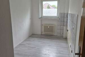 Krefeld, Bückerfeldstr. 2, schöne 55 qm, 2Zi , K, D, Bad, Balkon, – Bückerfeldstraße 2, 47803 Benrad-Nord, Krefeld – Vorschaubild 3