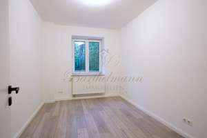 Sofort bezugsfertig: 3 - Zimmer-Wohnung an der Parthe, Balkon, top Anbindung, schnell in der City – 4347 Schönefeld-Abtnaundorf, Leipzig – Vorschaubild 3