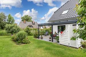 2 km vom Strand entfernt - Wohntraum mit herrlichem Grundstück  - modern und energieeffizient – Die vollständige Adresse der Immobilie erhältst du vom Anbieter., 18107 Elmenhorst/Lichtenhagen – Vorschaubild 2