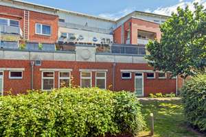 Zentrale Geräumige 1-Zimmerwohnung mit ruhigem Südbalkon, eigener Stellplatz inklusive! – 23558 Sankt Lorenz Süd, Lübeck – Vorschaubild 2