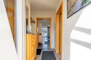 Reihenmittelhaus in Osterfeld mit 6 Zimmern und kleinem Garten – Die vollständige Adresse der Immobilie erhältst du vom Anbieter., 46117 Osterfeld-West, Oberhausen – Vorschaubild 4