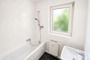 Renovierte 3-Zimmer-Wohnung (24) mit Balkon in Bonn (Auerberg) – Pariser Straße 35, 53117 Auerberg, Bonn – Vorschaubild 12