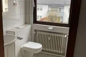 Sonnige 2-Zi.-Whg. Balkon/Stellplatz in schöner Lage von S-Weilimdorf – Landstuhler Straße 2, 70499 Weilimdorf (Ortsteil), Stuttgart – Vorschaubild 4