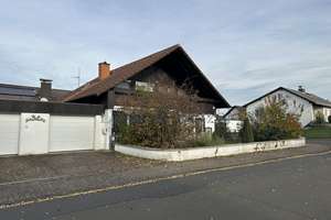 Einfamilienhaus mit Einliegerwohnung in begehrter Wohnlage von Großen Buseck – Die vollständige Adresse der Immobilie erhältst du vom Anbieter., 35418 Buseck – Vorschaubild 11