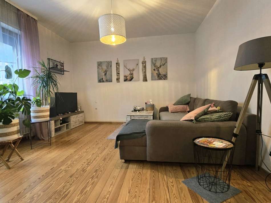 Wohnung EG: Wohnzimmer