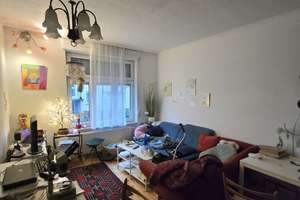 Charmante 4-Zimmer-Wohnung mit Altbauflair in Bad Cannstatt – Die vollständige Adresse der Immobilie erhältst du vom Anbieter., 70372 Seelberg, Stuttgart – Vorschaubild 1