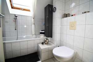 Lichtdurchflutete Dachgeschosswohnung – Die vollständige Adresse der Immobilie erhältst du vom Anbieter., 44892 Langendreer, Bochum – Vorschaubild 8