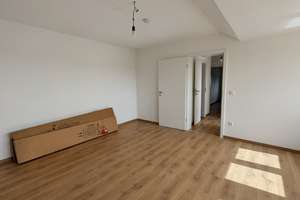 ** ESSEN-BORBECK ** NAH AM SCHLOßPARK ++ RENOVIERTE ++2 ZIMMER ++ DACHGESCHOß ++ 2.ETAGE ++ – Die vollständige Adresse der Immobilie erhältst du vom Anbieter., 45355 Borbeck-Mitte, Essen – Vorschaubild 5