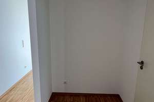 * 2/3 Zi.-PENTHOUSE *MODERN *  STYLISH *  TRENDIGES SÜDSTADT - WOHNFEELING*   * VIDEO v. d. WOHNUNG* – Die vollständige Adresse der Immobilie erhältst du vom Anbieter., 90763 Südstadt Industriegebiet, Fürth – Vorschaubild 62