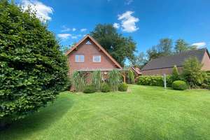 Familientraum im Grünen: Modernes Einfamilienhaus mit Traumgarten und viel Platz zum Wohlfühlen – Die vollständige Adresse der Immobilie erhältst du vom Anbieter., 26160 Bad Zwischenahn – Vorschaubild 3