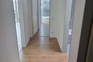 Lebendiger Stadtmittelpunkt: 2,5-Zimmer-Wohnung mit Balkon in Darmstadt – Die vollständige Adresse der Immobilie erhältst du vom Anbieter., 64283 Mitte, Darmstadt – Vorschaubild 3