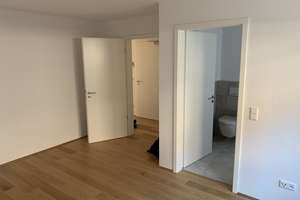 attraktive 3-Zimmer-Whg mit EBK, Terrasse, Garten u. Keller in Obermenzing – Bauseweinallee 86d, 81247 Obermenzing, München – Vorschaubild 10