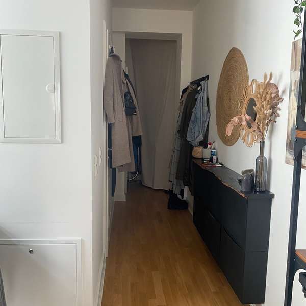*** gehobene  1-Zimmer-Wohnung - kernsanierter denkmalgeschützter Altbau - Balkon - nähe RWTH ***