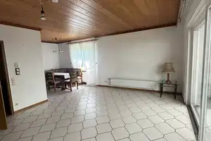 Gepflegtes Reihenendhaus mit Wintergarten und Garage in Bielefeld-Sennestadt zu verkaufen! – Bielefeld – Vorschaubild 3