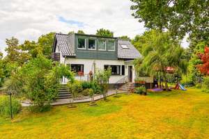 Freistehendes Einfamilienhaus mit großem Garten, auf dem Brüser Berg, ideal für Familie mit Kindern