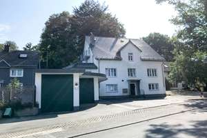 Gepflegtes 9-Parteienhaus in Siegen - Bürbach