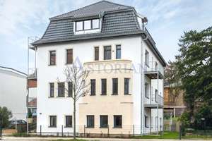 Dachgeschosswohnung in kernsanierter Stadtvilla in Lichterfelde – Die vollständige Adresse der Immobilie erhältst du vom Anbieter., 12203 Lichterfelde, Berlin – Vorschaubild 2