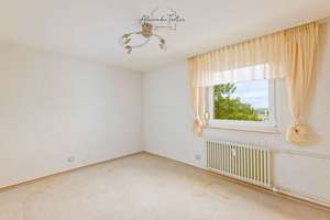 Viel Raum, Grünblick und Gestaltungspotenzial  4-Zimmer-Wohnung im Sonnenhof mit Balkon und Garage – Die vollständige Adresse der Immobilie erhältst du vom Anbieter., 75180 Sonnenberg, Pforzheim – Vorschaubild 20