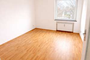 Freundliche  4-Zimmer-Hochparterre Wohnung  mit Balkon und Blick ins Grüne – Die vollständige Adresse der Immobilie erhältst du vom Anbieter., 65191 Bierstadt, Wiesbaden – Vorschaubild 5