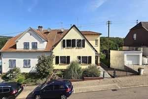 Attraktives Einfamilienhaus mit Balkon mit traumhaftem Ausblick und Doppelgarage in Bischmisheim – Stadtverband Saarbrücken (Kreis) – Vorschaubild 3