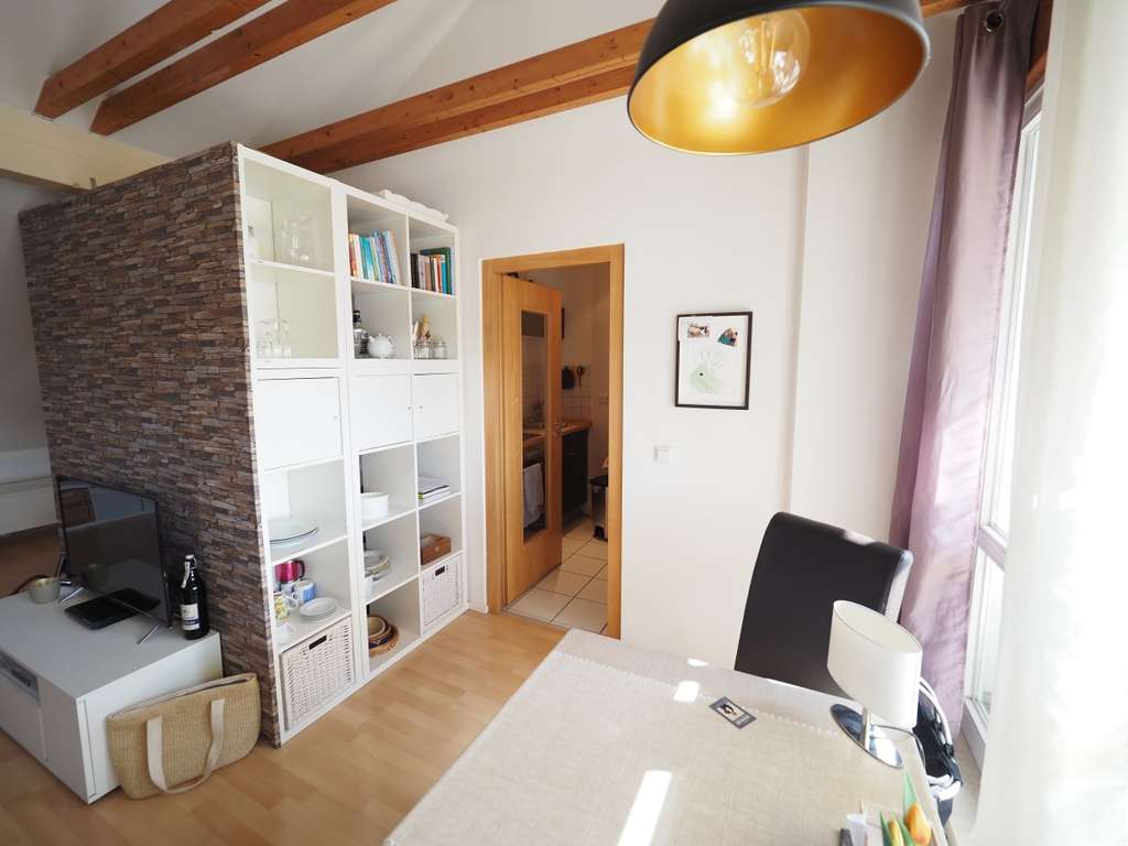 Immobilie in Gerzen - Sonnige Dachterrassenwohnung mit Wohlfühlcharakter in Gerzen - Bild 3