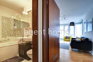 MÖBLIERT - ZUM WOHNEN UND WOHLFÜHLEN - Gemütliche Wohnung mit Balkon – Die vollständige Adresse der Immobilie erhältst du vom Anbieter., 73728 Innenstadt, Esslingen am Neckar – Vorschaubild 22