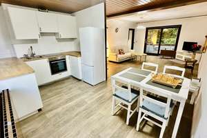 Temporäre 9-Monate Vermietung: Möblierte 2-Zimmer Wohnung in Düsseldorf Gerresheim