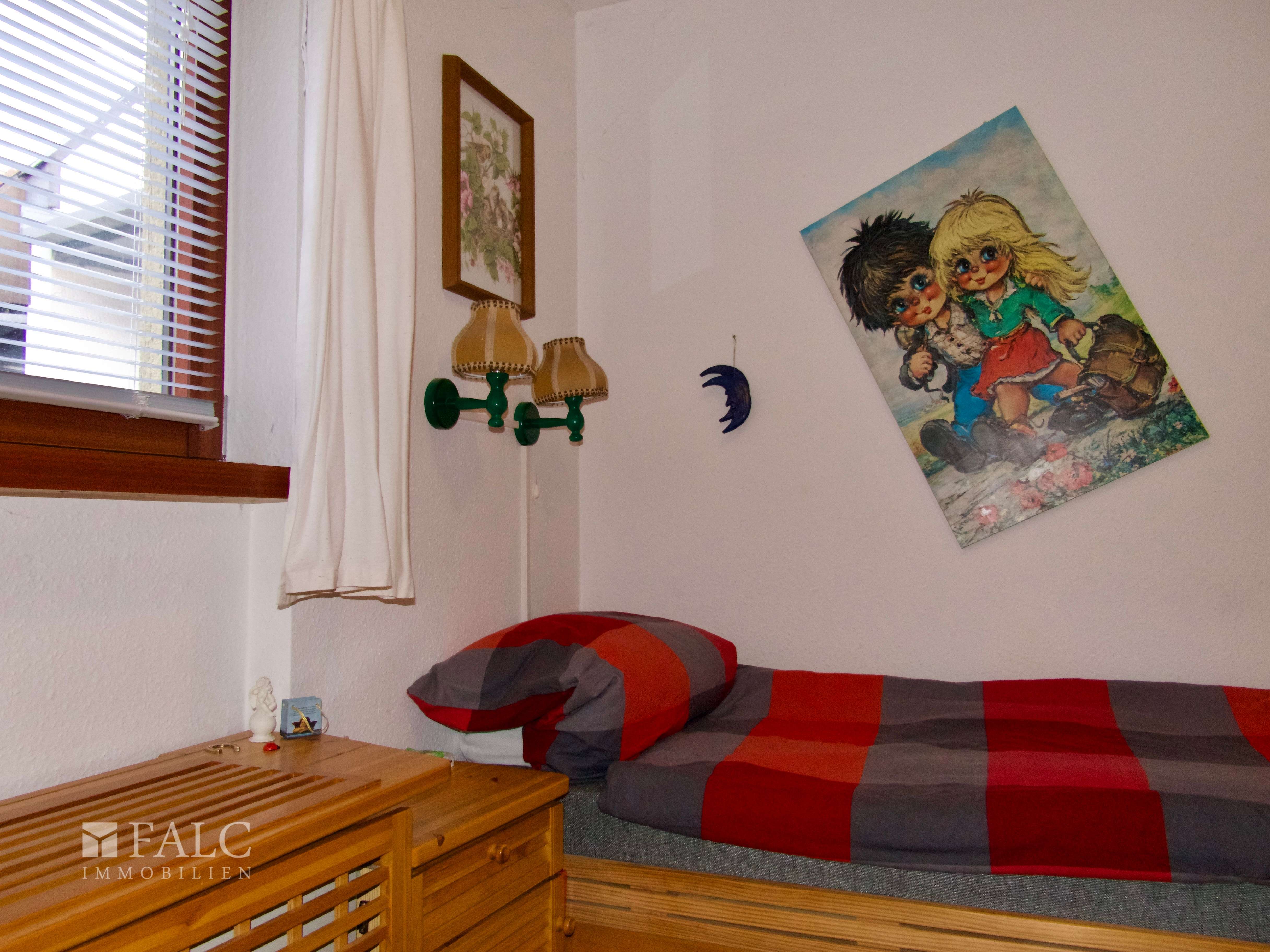 Immobilie in Riedenburg - Einfach Mehr: Gepflegte Nichtraucher-2-Zimmer-Wohnung, möbiliert, Aufzug, Süd-Loggia-Balkon. TG. - Bild 6