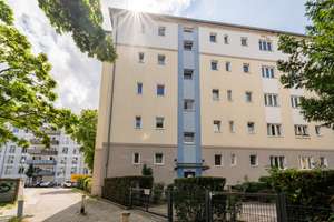 Bezugsfrei, guter Grundriss 2,5-Zimmer energetisch modernisiert  nahe Ku'damm – Die vollständige Adresse der Immobilie erhältst du vom Anbieter., 10711 Halensee, Berlin – Vorschaubild 16