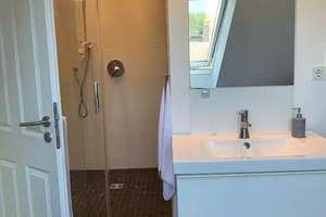 Schöne,  helle Dachgeschosswohnung mit zwei Klimaanlagen – 44141 Westfalendamm, Dortmund – Vorschaubild 8