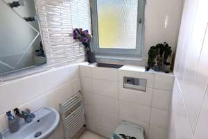 Heller Bungalow mit gepflegtem Garten und Wohlfühlcharakter – Die vollständige Adresse der Immobilie erhältst du vom Anbieter., 51371 Rheindorf, Leverkusen – Vorschaubild 16