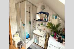 Investieren, einziehen, profitieren – attraktives 3 Mehrfamilienhaus in Bad Urach! – Die vollständige Adresse der Immobilie erhältst du vom Anbieter., 72574 Bad Urach – Vorschaubild 44