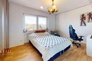 Großes Grundstück !! Viel Wohnfläche !! Kleiner Preis !! – Die vollständige Adresse der Immobilie erhältst du vom Anbieter., 76684 Östringen – Vorschaubild 11