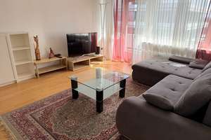 Helle, möblierte 2-Zimmer-Wohnung in begehrter Lage – Düsseldorf-Lörick | TG & Außenstellplatz