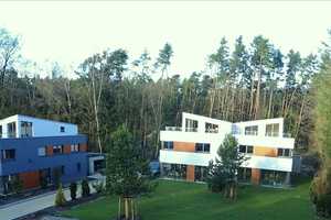 Doppelhaus-Villa in Exklusiver Parkanlage – Erlangen – Vorschaubild 2