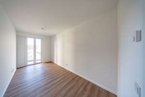 Geräumige 4-Zimmerwohnung mit zwei Bädern im Erstbezug – Daumstr. 54B, 13599 Haselhorst, Berlin – Vorschaubild 9
