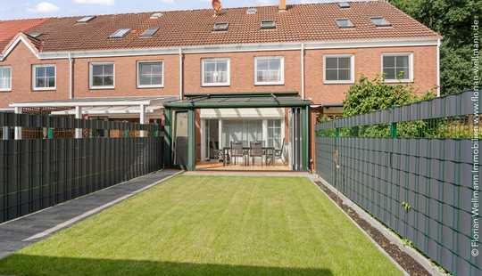 Bild von Modernisiertes Reihenhaus mit Wintergarten und sonnigem Garten in ruhiger Lage | Bremen - Ellenerbro
